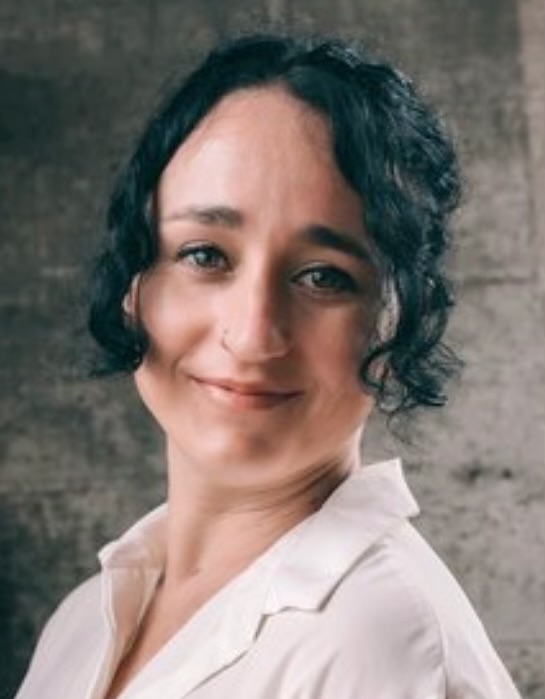 Lauren Smith headshot